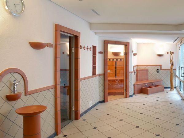 2 Tage Auf Schnäppchenjagd im (Schwarz-) Waldhotel in Sulz am Neckar OT Glatt, Baden-Württemberg inkl. Halbpension Unkategorisiert online kaufen