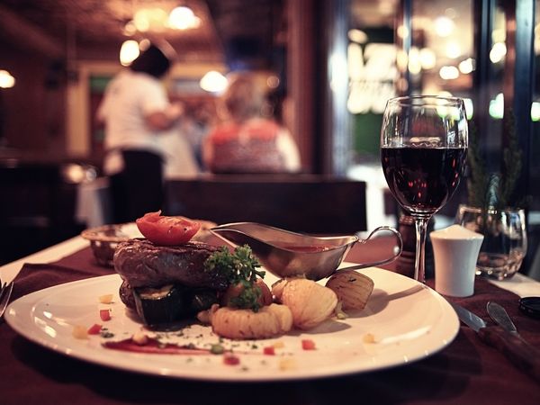 2 Tage Auf Schnäppchenjagd im (Schwarz-) Waldhotel in Sulz am Neckar OT Glatt, Baden-Württemberg inkl. Halbpension Unkategorisiert online kaufen