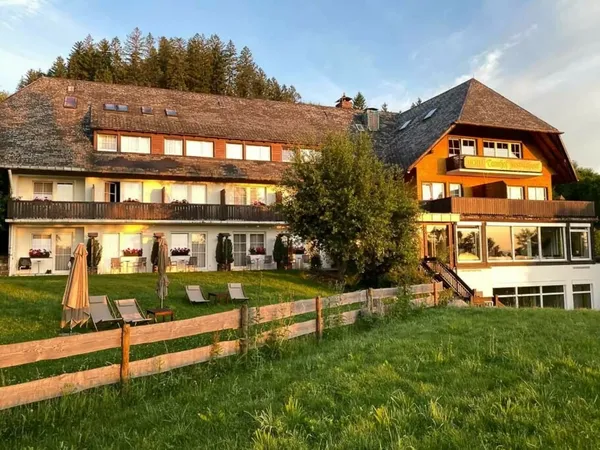 2 Tage Verwöhnwochenende im Schwarzwald in Feldberg (Schwarzwald), Baden-Württemberg inkl. Halbpension Plus Unkategorisiert online kaufen 2 Tage Verwöhnwochenende im Schwarzwald in Feldberg (Schwarzwald), Baden-Württemberg inkl. Halbpension Plus Unkategorisiert online kaufen