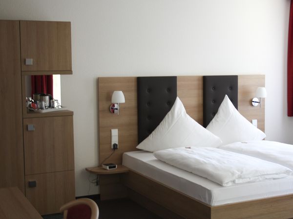 Aktivurlaub inkl. Paracelsus-Therme 4 Tage in Altensteig-Berneck, Baden-Württemberg inkl. Halbpension Unkategorisiert online kaufen