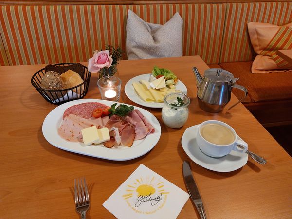 Auszeit im Schwarzwald - 3 ruhige Tage inkl. tägliche Halbpension in Hausach, Baden-Württemberg inkl. Halbpension Unkategorisiert online kaufen
