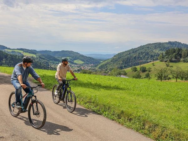 Schwarzwaldkurven auf Zwei Rädern+Lunchpaket - 5 Tage in Glottertal, Baden-Württemberg inkl. Halbpension Unkategorisiert online kaufen