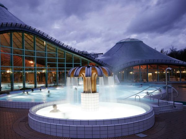 Therme & Dinner: 4 Tage Auszeit im Schwarzwald mit HP in Donaueschingen, Baden-Württemberg inkl. Halbpension Unkategorisiert online kaufen