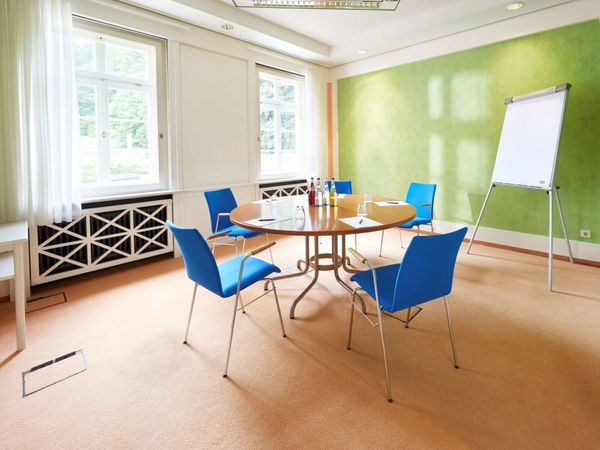 Thermenwelt im Schwarzwald - 3 Tage Erholung pur! in Bad Teinach-Zavelstein, Baden-Württemberg inkl. Halbpension Unkategorisiert online kaufen Thermenwelt im Schwarzwald - 3 Tage Erholung pur! in Bad Teinach-Zavelstein, Baden-Württemberg inkl. Halbpension Unkategorisiert online kaufen