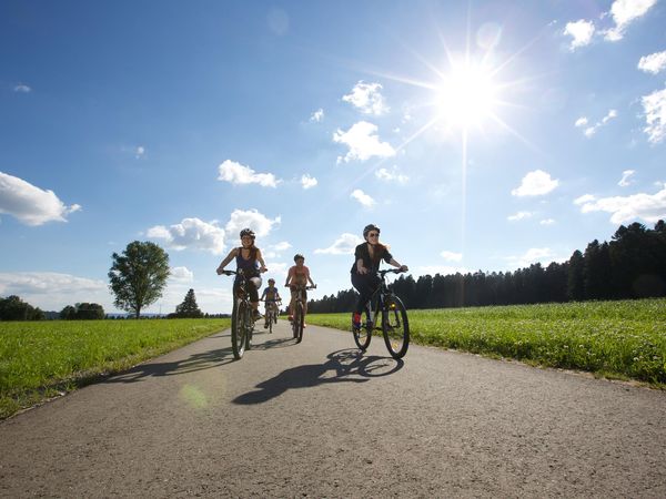 Verwöhnpaket - 4 Tage im Schwarzwald inkl. Abendmenü in Loßburg, Baden-Württemberg inkl. Halbpension Unkategorisiert online kaufen