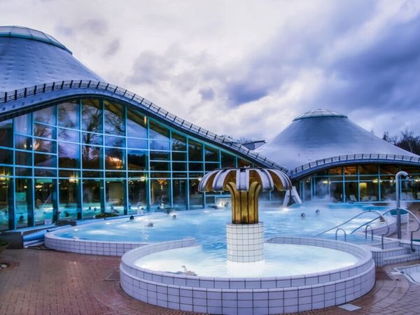 Wellness & Entspannung in der Solemar Therme / 6 Tage in Hüfingen OT Fürstenberg, Baden-Württemberg inkl. Frühstück Unkategorisiert Produktbild Wellness & Entspannung in der Solemar Therme / 6 Tage in Hüfingen OT Fürstenberg, Baden-Württemberg inkl. Frühstück Unkategorisiert Produktbild